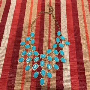 Statement necklace